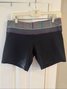 lululemon Heathered Gray, Teal & Purple Stripes Activewear Black Shorts